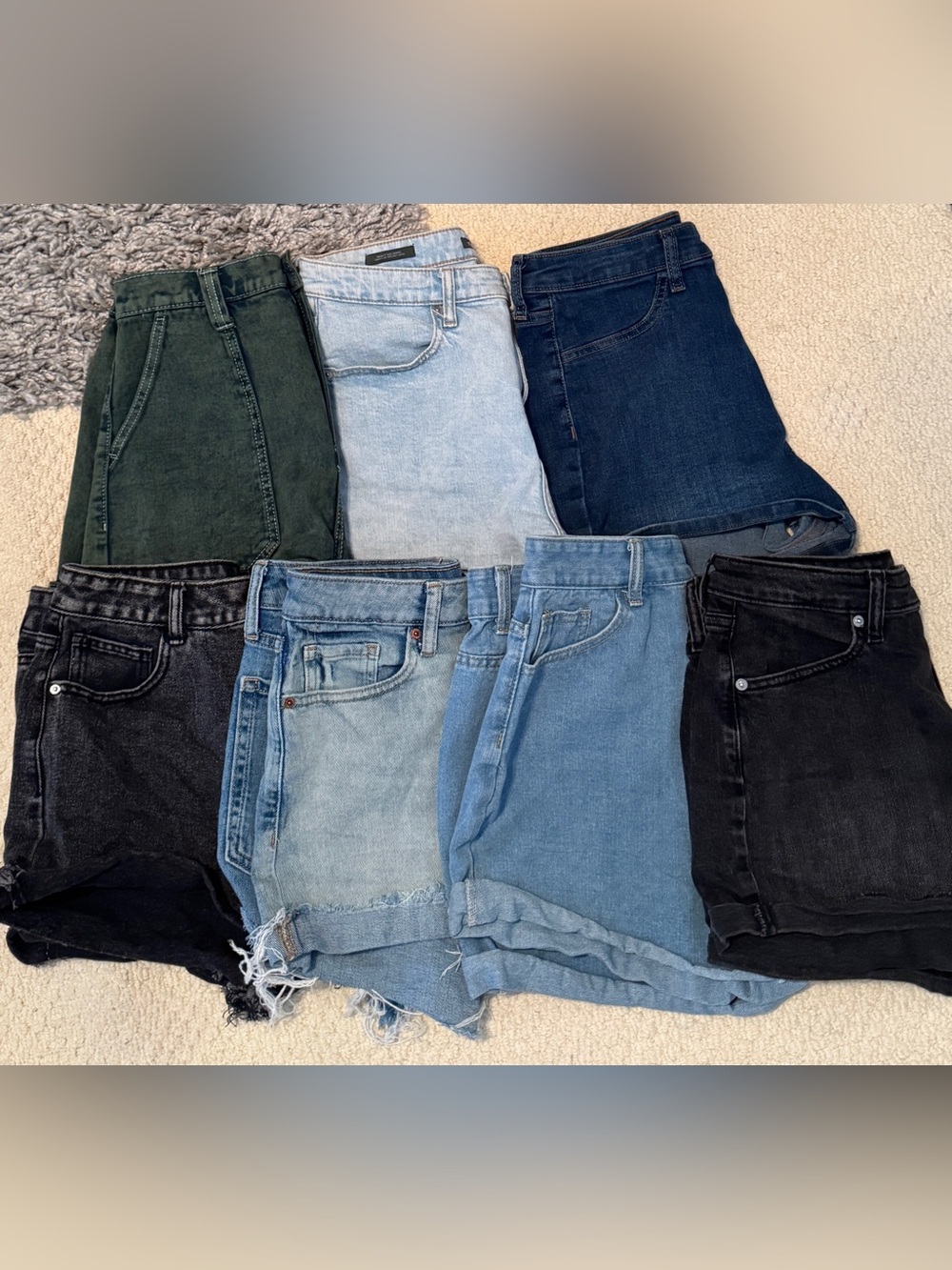 Bundle of Women’s Denim Shorts, Sizes 6-8